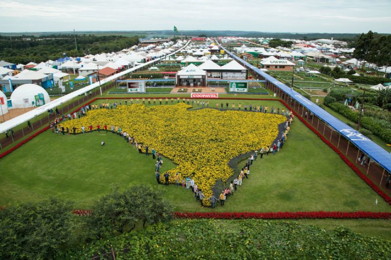 Sindicato Rural de Guarapuava organiza caravana para o Show Rural 2019