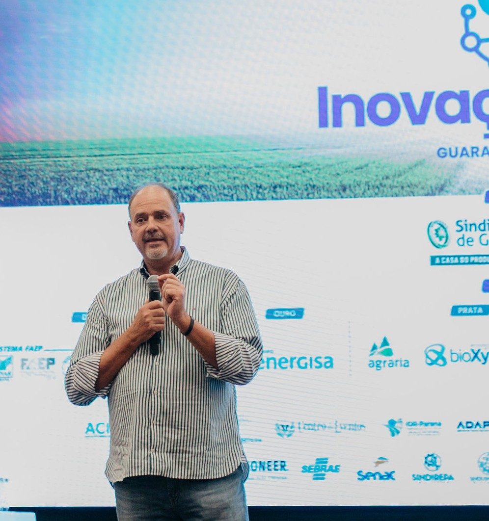 Agronomo Rodolpho Botelho, presidente do Sindicato Rural, é homenageado em evento de entidades da Medicina Veterinária